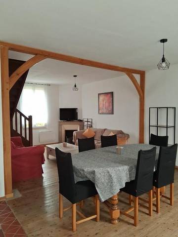 Gîte pour 5 personnes, avec jardin à Lorris
