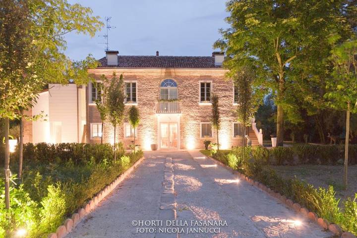 Agriturismo per 4 persone, con Giardino e Panorama in Provincia di Ferrara