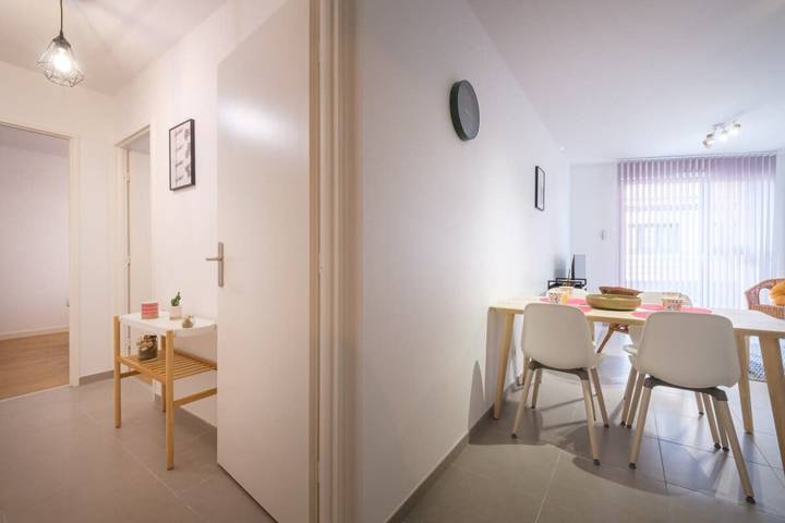 Ganze Wohnung, Ferienwohnung für 4 Personen mit Terrasse in Annecy, Annecy (Gemeinde)