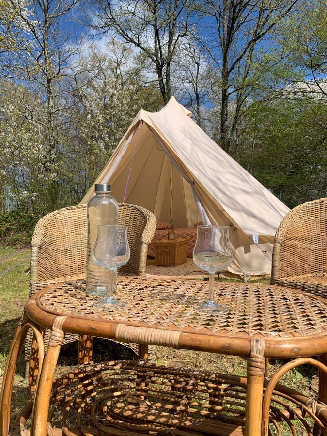 Location de vacances pour 2 personnes, avec jardin ainsi que jacuzzi et terrasse à Abzac - 4
