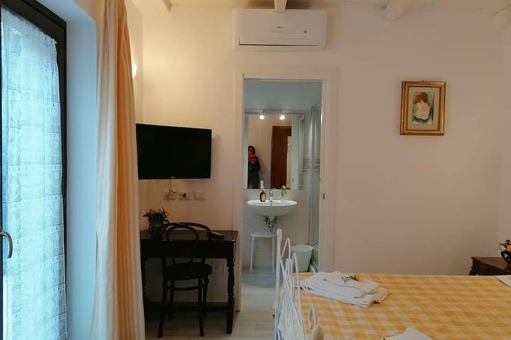 Appartamento intero, 5 minuti dal mare, terrazza panoramica e piscina - Il carro del cugnolo in Torre di Palme, Fermo