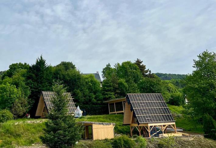 Appartement de vacances pour 2 personnes, avec jardin ainsi que vue et vue sur le lac