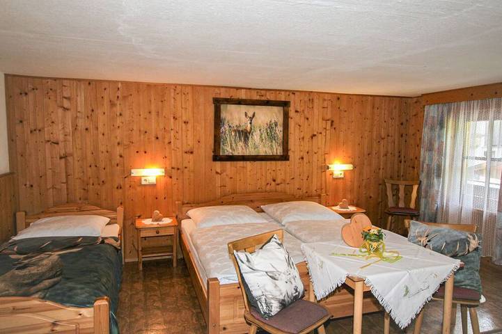 Ferienwohnung für 12 Personen, mit Balkon und Garten in Hainzenberg - 4