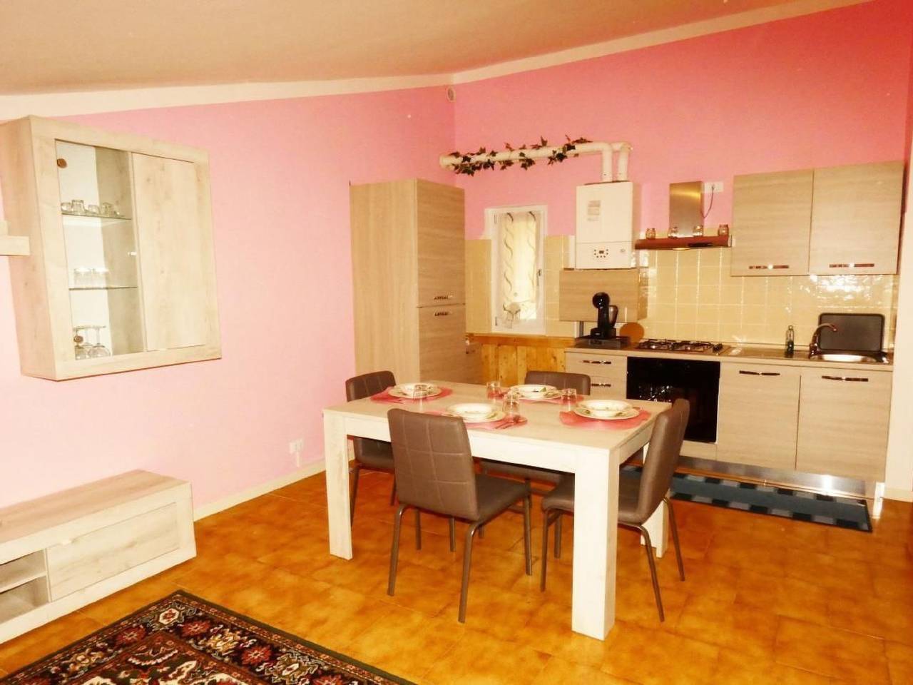 Ganze Wohnung, Appartamento Miralago in Polpenazze del Garda, Gardasee-Berge