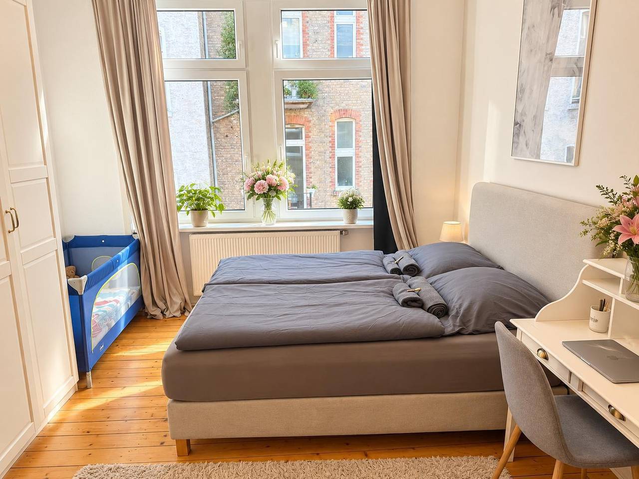 Entire holiday apartment, Velmora Boutique Suites: Cozy Apartment City Center in Wiesbaden, South Hesse