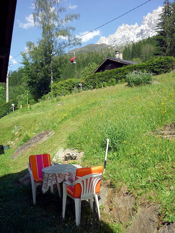 Chalet pour 2 personnes, avec terrasse et jardin