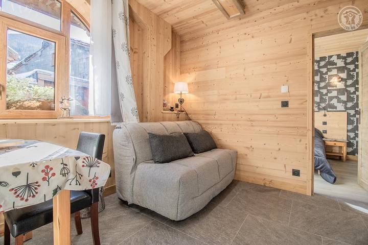 Gîte pour 2 personnes, avec jardin dans Office de Tourisme de Montchavin les Coches - 3
