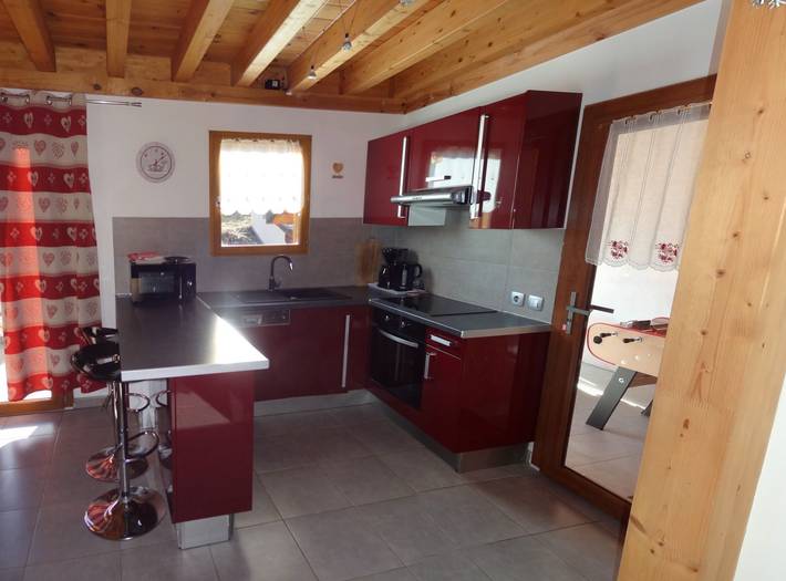 Gîte pour 8 personnes, avec jardin ainsi que jacuzzi et terrasse, animaux acceptés à Crots - 4