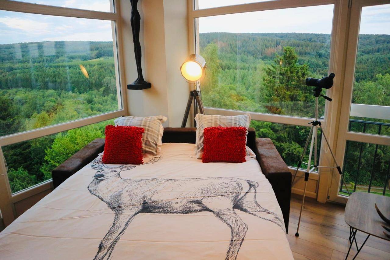 Appartement entier, Studio Apartment in Nassogne, Province de Luxembourg