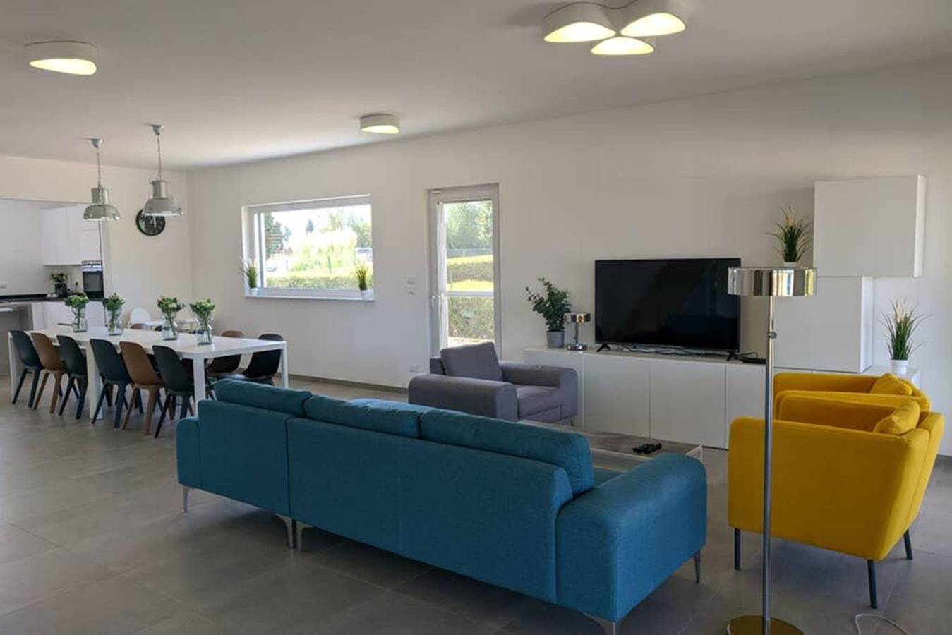 Estudio entero, Estudio encantador en Allauch con piscina y jacuzzi - 17 m² in Allauch, Marsella region