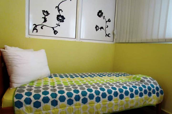 Ferienwohnung für 4 Personen, mit Balkon in Budva - 2