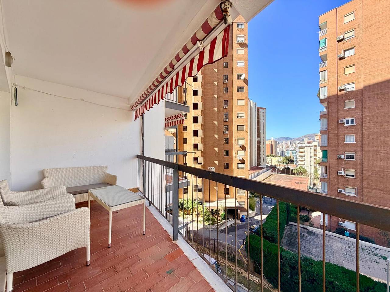 Entire apartment, Comfortable apartment in urban area - 5 guests in Benidorm, Costa Blanca