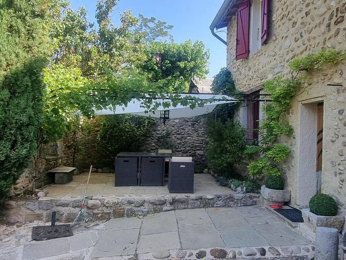 Location de vacances pour 13 personnes, avec jardin et jacuzzi à Sisteron - 2