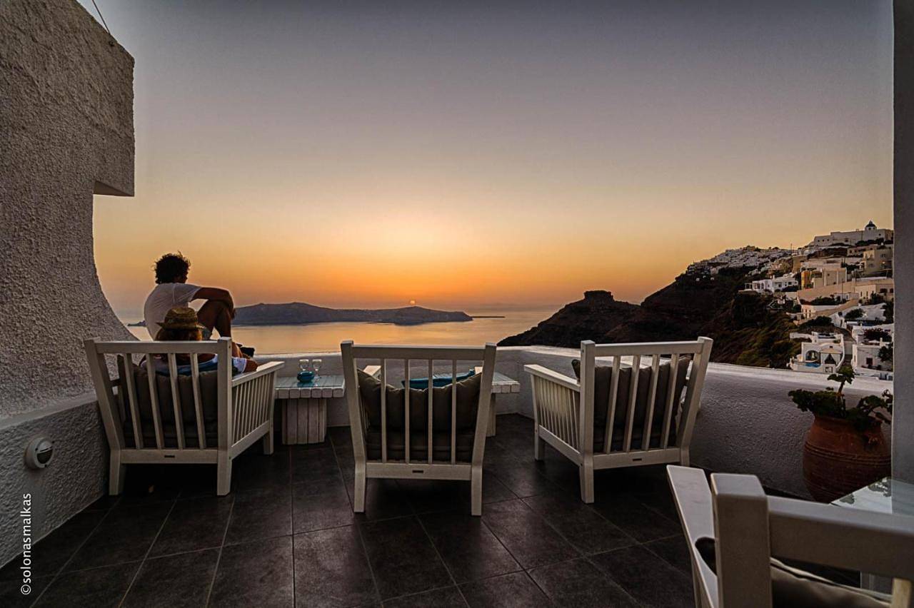 Deluxe Double Room with Sea View in Firostefani, Thera