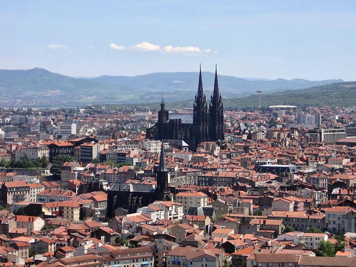 Première Classe Clermont-Ferrand Aubière in Aubière, Parc naturel régional des Volcans d'Auvergne