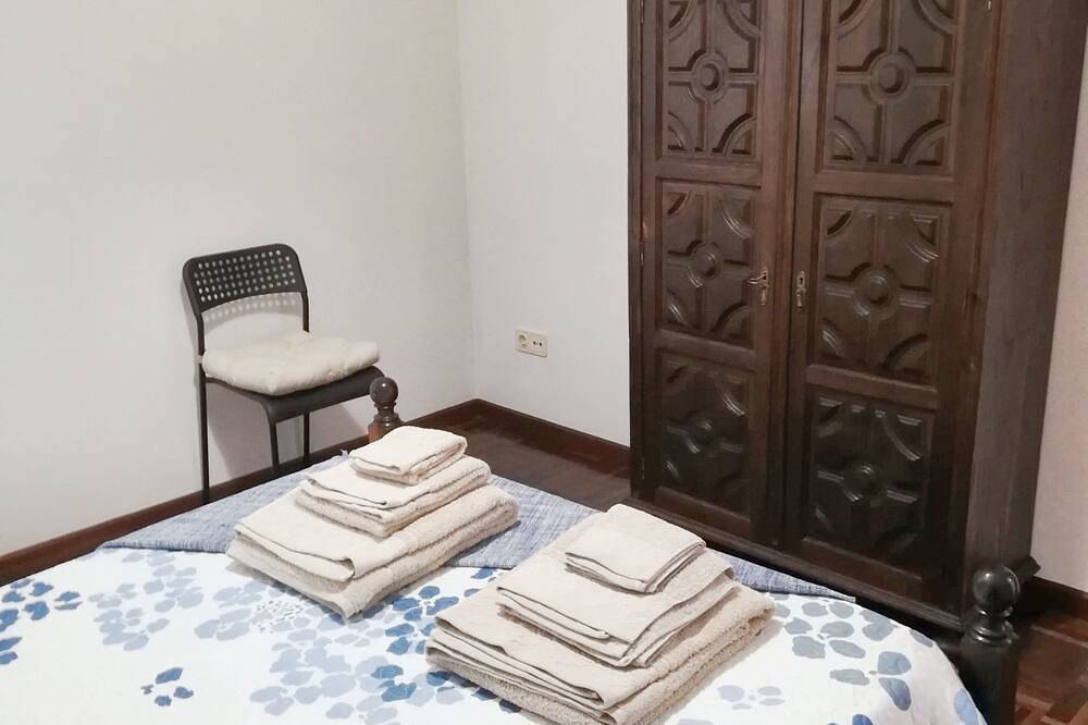 Ganze Wohnung, Homerez - Wohnung mit Bergblick in Eiriz – 65 m² – Terrasse in Baião, Douro-Tal