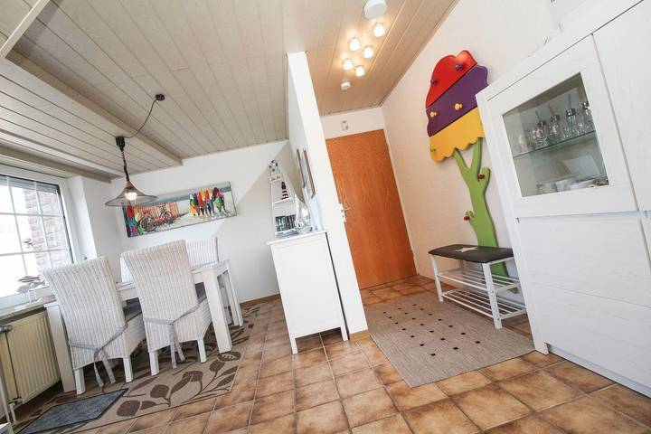 Ferienwohnung für 4 Personen, mit Balkon in Ostfriesland - 3