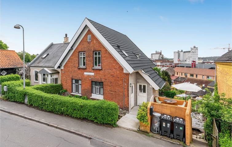 Ganze Ferienwohnung, Ferienwohnung für 4 Personen mit Terrasse in Svendborg