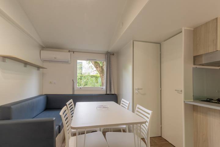 Camping pour 6 personnes, avec jardin en Ardèche - 4