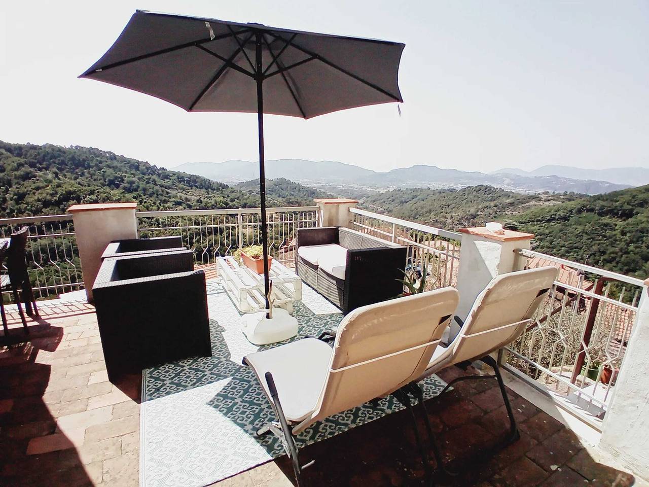 Ganze Wohnung, Komfortables Apartment mit Meerblick in Falcinello in Falcinello, Sarzana
