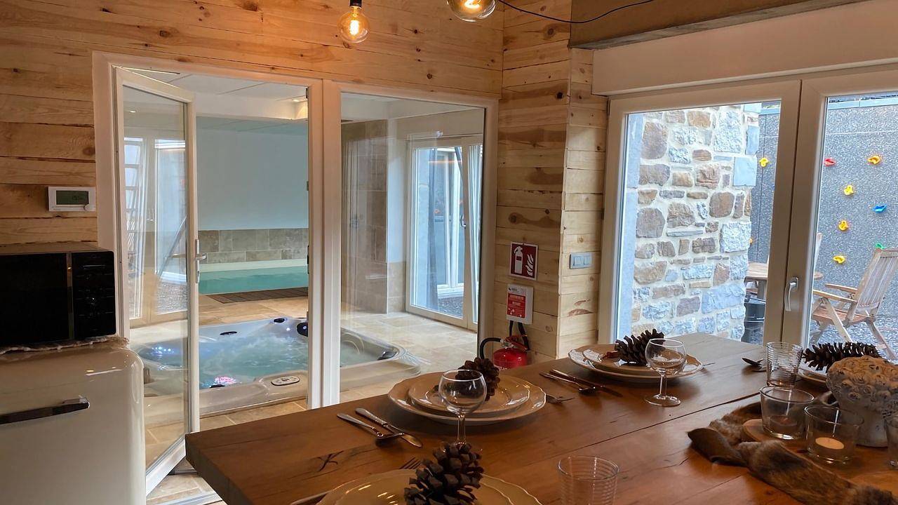 Maison de vacances pour 6 personnes avec terrasse in Louveigné, Sprimont