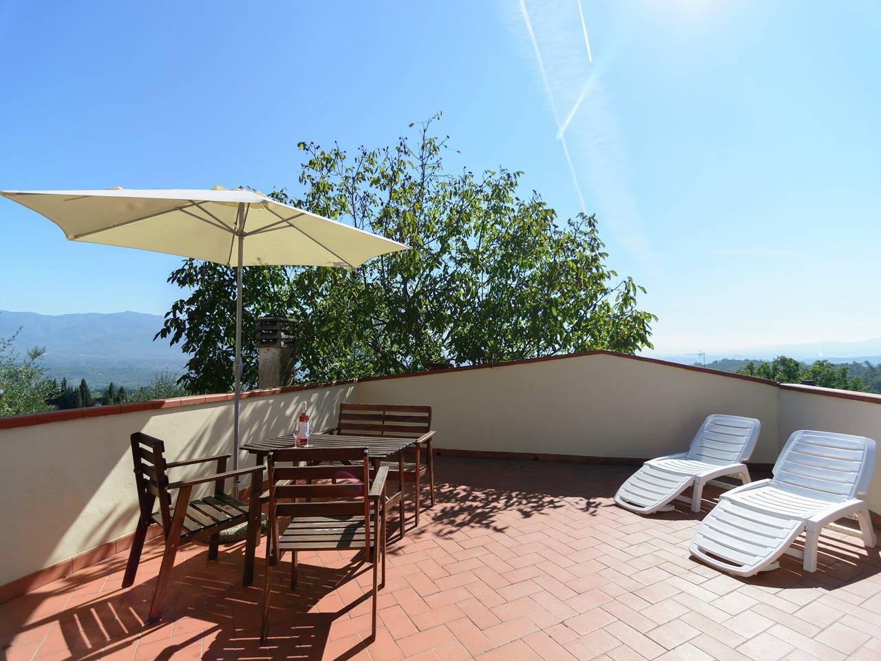 Ganze Wohnung, Malerisches Apartment mit Pool in Figline e Incisa Valdarno, Valdarno