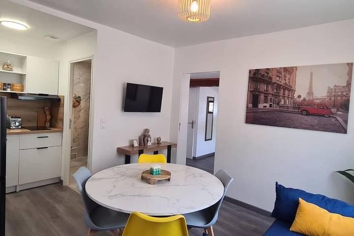 Location de vacances pour 4 personnes, avec Balcon et Terrasse ainsi que Jardin et Vue à Baillargues