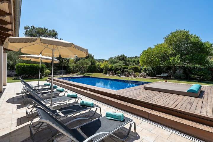 Villa 'S'Alzinar' mit Bergblick, WLAN und Klimaanlage in Crestatx, Sa Pobla