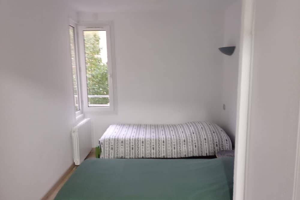 Entire apartment, T2 near thermal baths, quiet nature in Digne-les-Bains, Alpes-de-Haute-Provence