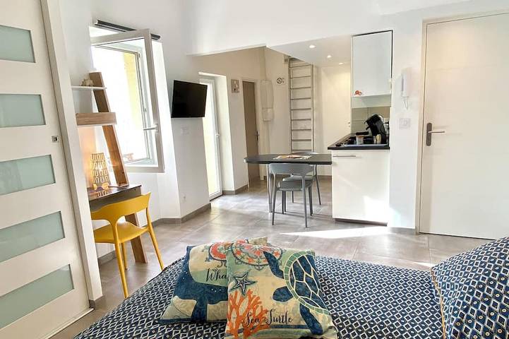 Gîte pour 3 personnes, avec balcon dans Port de Sanary sur Mer - 3