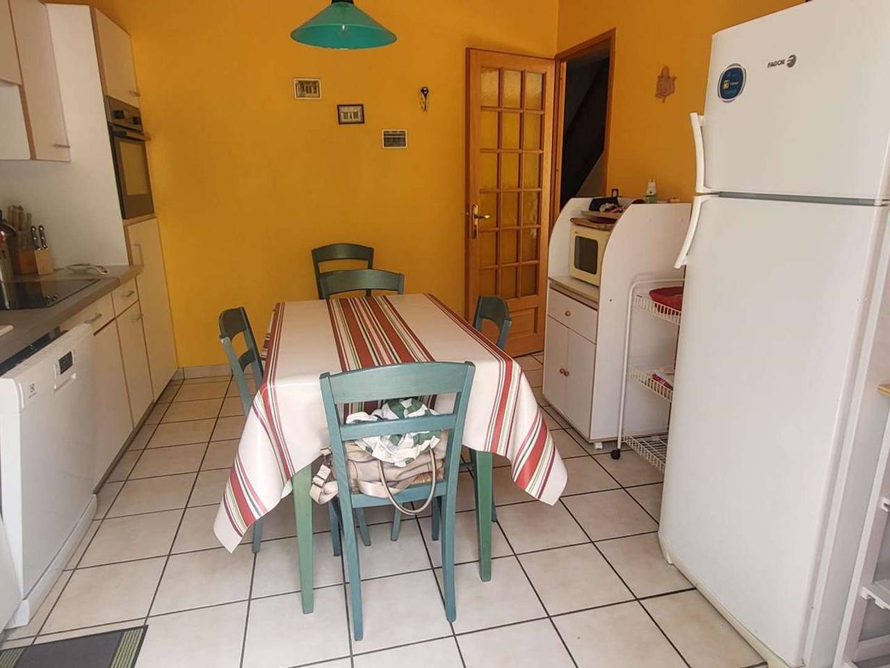 Quiet house for 8 near the lake, Wifi in Saint-Pée-sur-Nivelle, Bayonne region