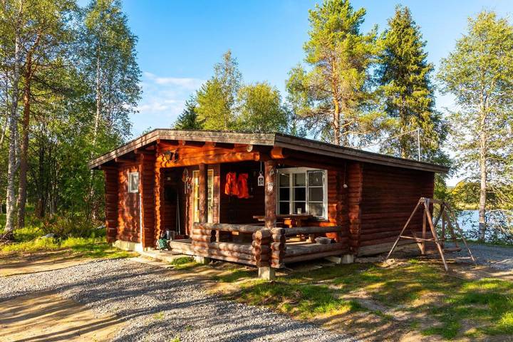 Ferienhaus für 4 Personen, mit Terrasse und Sauna in Kuusamo