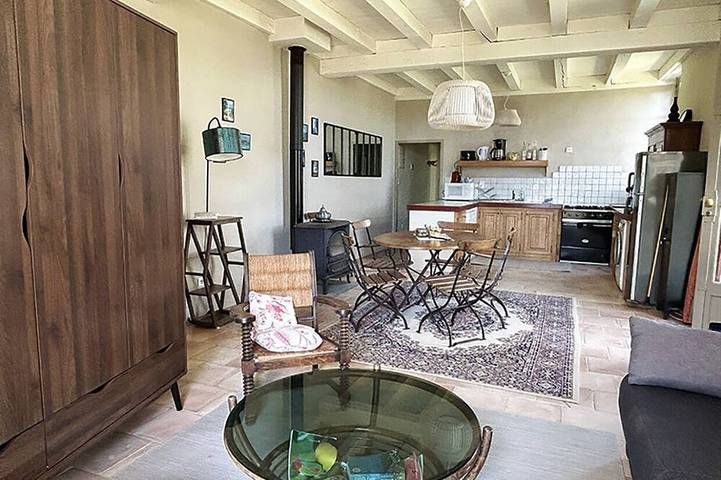 Maison d’hôte pour 6 personnes, avec jacuzzi et jardin à Montaren-et-Saint-Médiers - 2