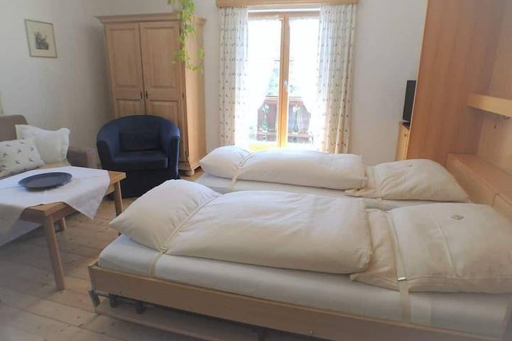 Ferienwohnung für 4 Personen, mit Balkon in Geigenbaumuseum Mittenwald - 2