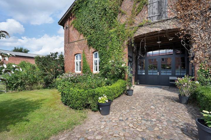 Ferienhaus für 20 Personen, mit Garten, mit Haustier in Schlagsdorf