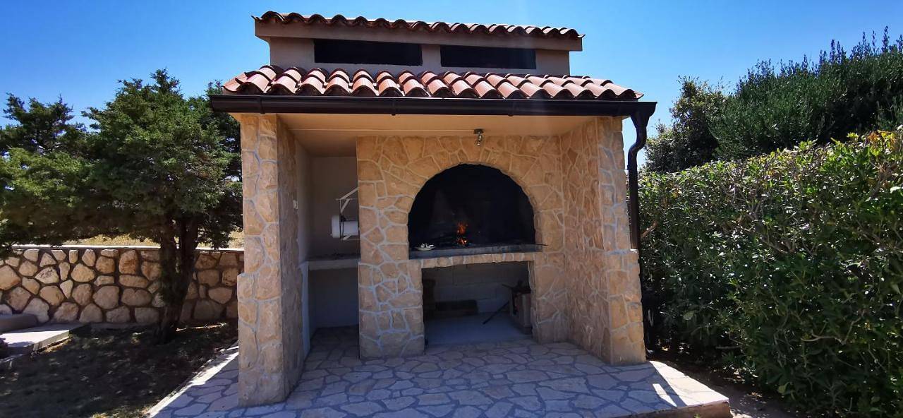 Ganze Wohnung, One-Bedroom Apartment in Kolan, Kolan (Kroatische Adria)