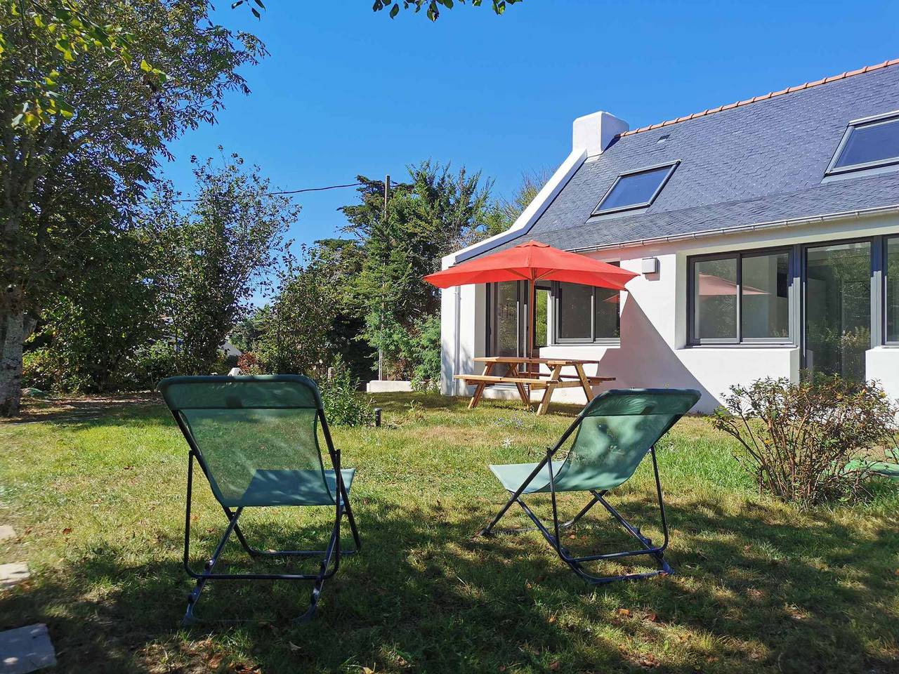 Maison neuve lumineuse près de Donnant, calme in Bangor, Côte des Mégalithes