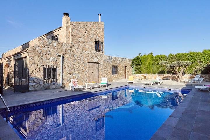 Casa rural para 15 personas, con Jardín en Sierra de Cazorla