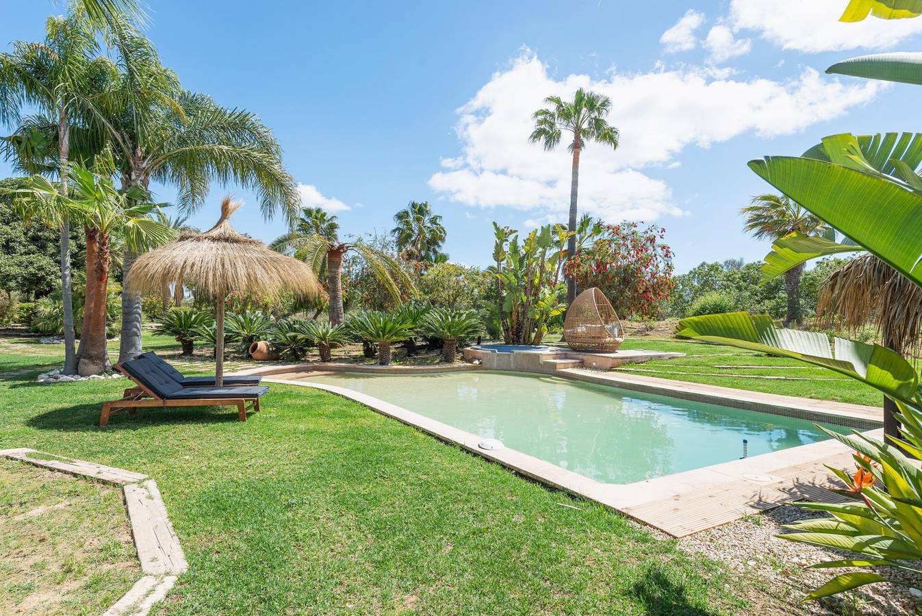 Le Petit Paradis - Finca de estilo boho con piscina privada y Wifi Gratis. in Binisalem, Interior de Mallorca