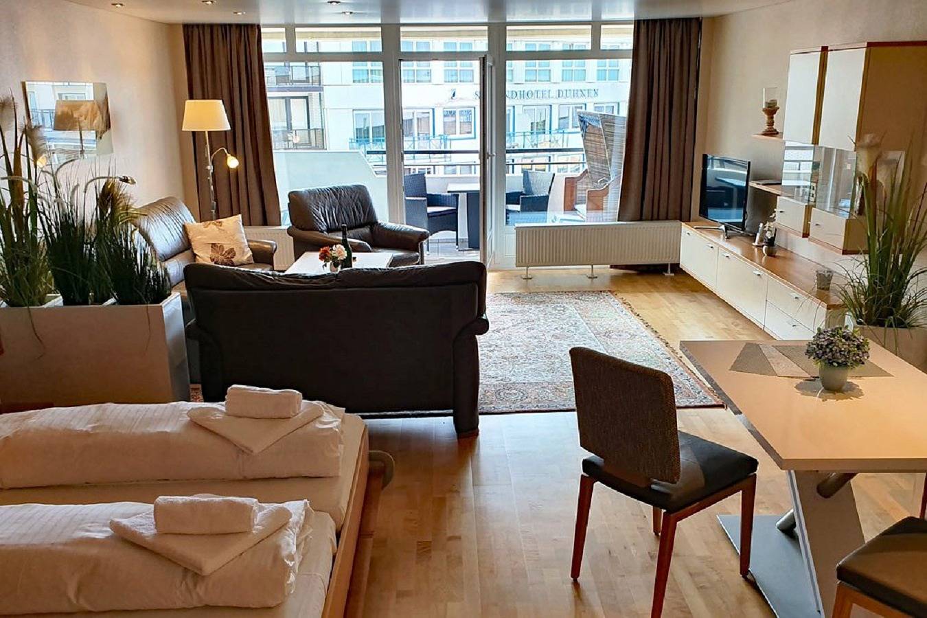 Haus Panorama - 1-Raum-Ferienwohnung 36 mit Balkon und Teilseesicht in Duhnen, Cuxhaven
