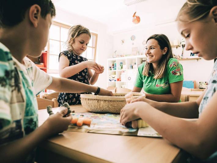 Kinderhotel Stegerhof - Doppelzimmer Oim Haus, 27 m² in Rottenmanner und Wölzer Tauern, Irdning-Donnersbachtal