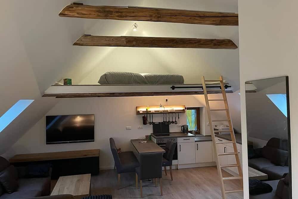 Ganze Wohnung, Charmante Jugendstill-Villa. Komplett saniert & neu eingerichtet im Sommer 2023 in Bückeburg, Landkreis Schaumburg