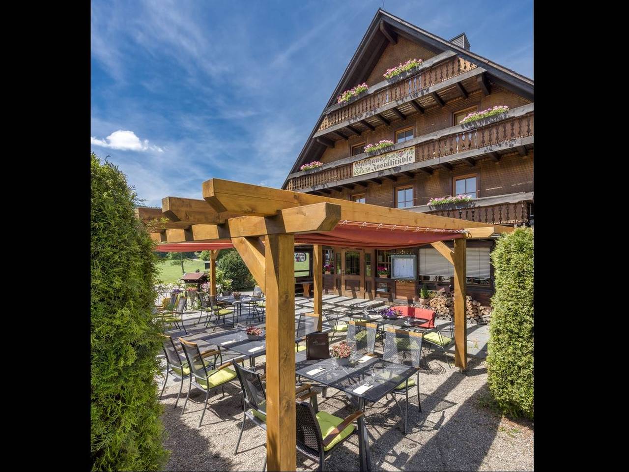 Landgasthof Jostalstüble - Einzelzimmer, 22qm, mit Du/Wc und Balkon in Jostal, Titisee-Neustadt