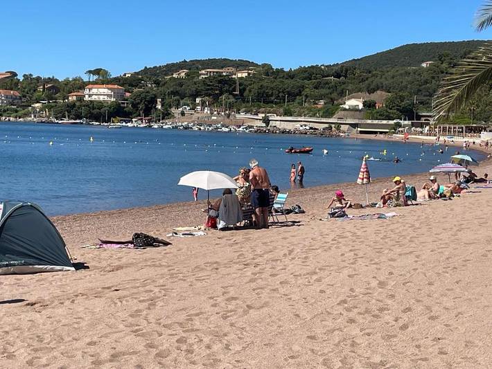 Gîte pour 2 personnes, avec Balcon et Vue dans Agay