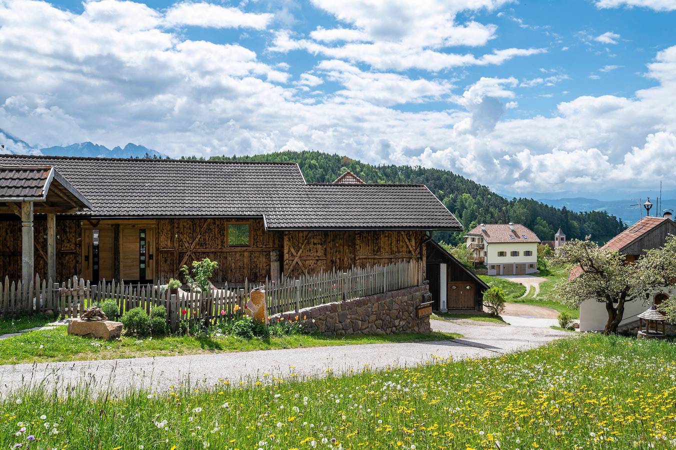 Ganze Wohnung, Ferienwohnung 'Aschnerhof Auf'm Egg' mit Bergblick, privater Terrasse und Wlan in Longomoso - Lengmoos, Sarntaler Alpen