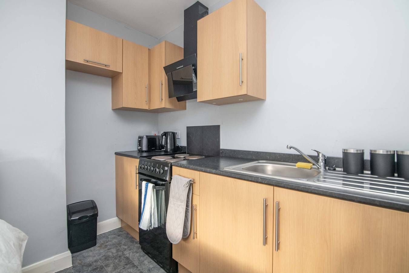 Entire apartment, F1 Stratford Studio Flat in Stratford upon Avon, Warwickshire