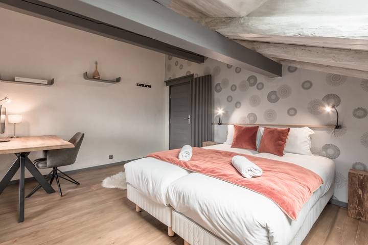 Chalet pour 6 personnes, avec jardin ainsi que piscine et balcon à Saint-Gervais-les-Bains - 3
