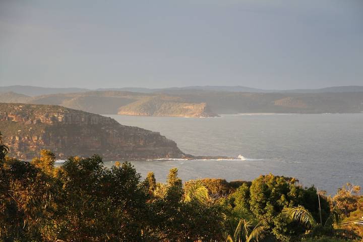 Holiday home for 18 people, with garden and hot tub, with pets in Sydney
