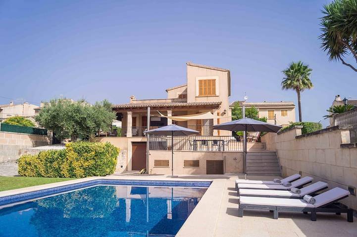 Chalet para 8 personas, con terraza y jardín - 1