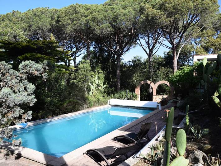 Casa rural para 6 personas, con Terraza y Jardín en Cassá de la Selva - 3